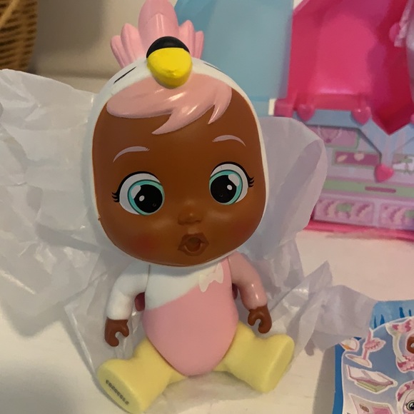 Cry Babies Magic Tears Icy World. Daphne Brand New. - Picture 4 of 6